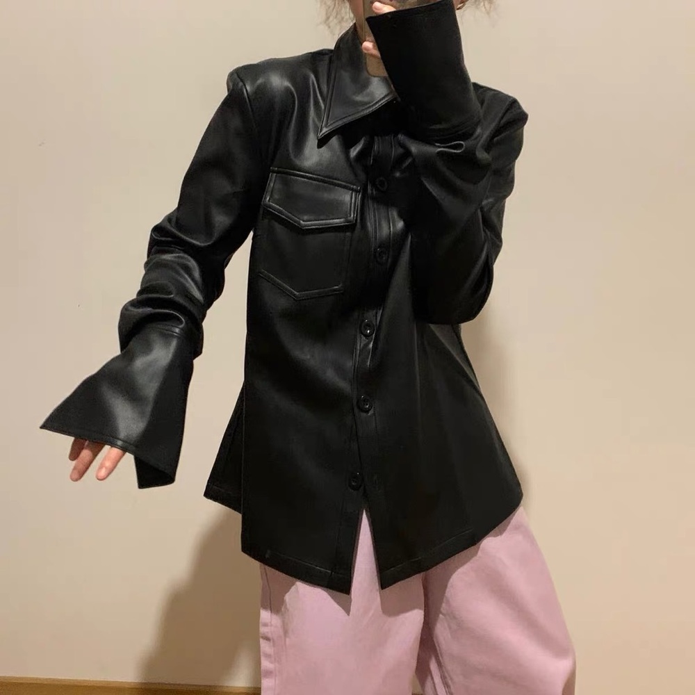 vintage black leather blouse（excellent condition）